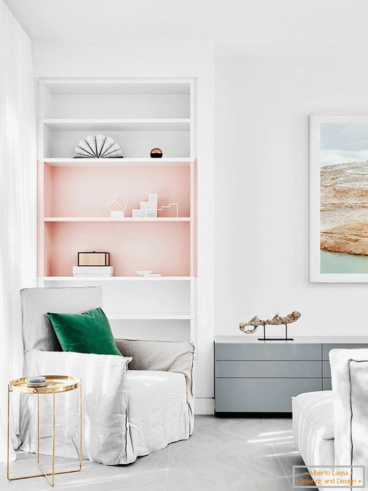 Pastel-alb tonuri în combinație cu roz în interiorul dormitor