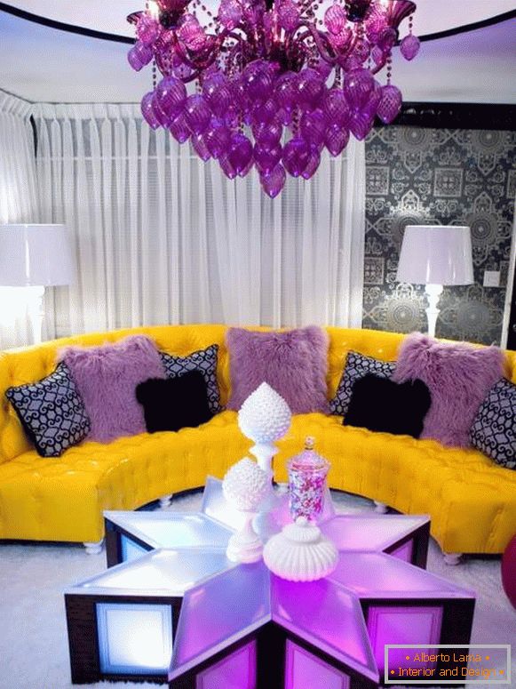 Elegant combinații de culori - galben și violet