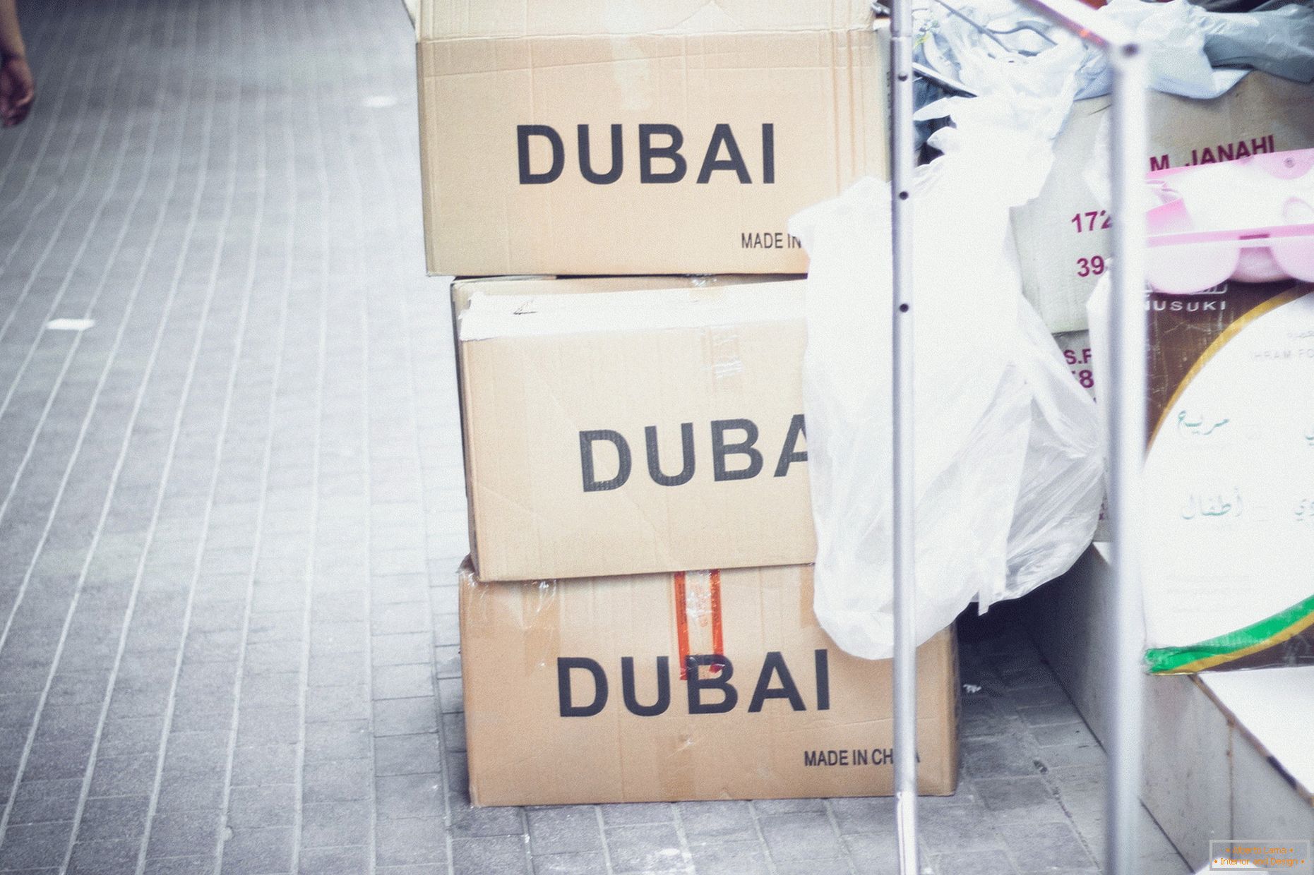 Importul din Dubai