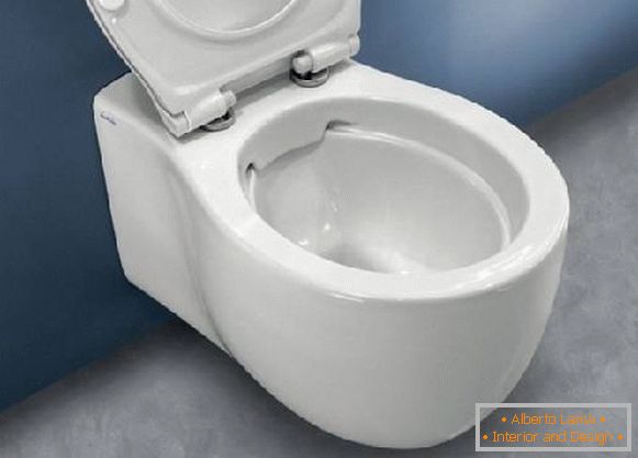 Toaletă Bezobodkovy, fotografie 1
