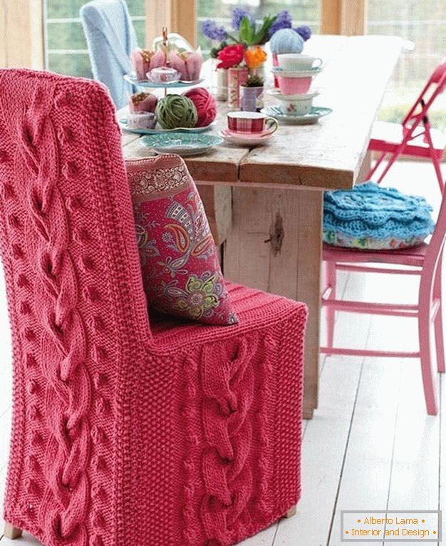 Tricotate acoperă pernă pentru un scaun