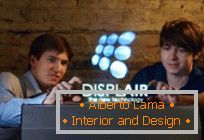 Displair: Интерактивное dispozitiv проецирующее голограмму