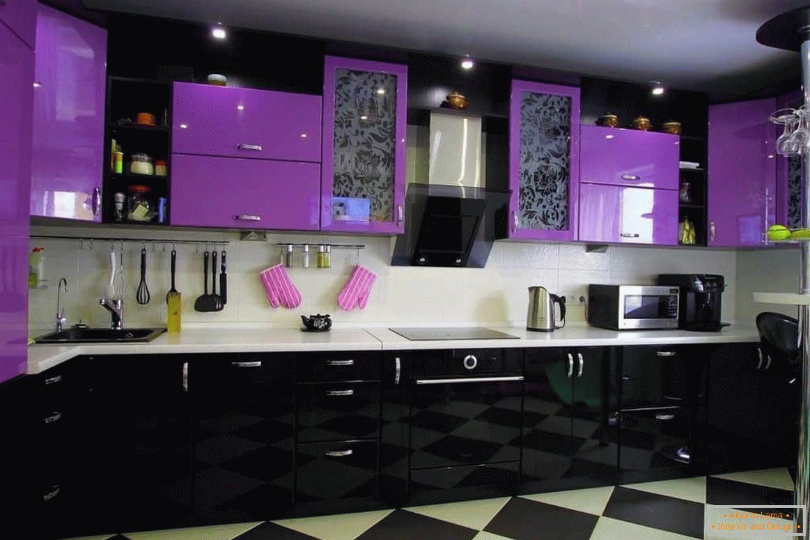Purple bucătărie