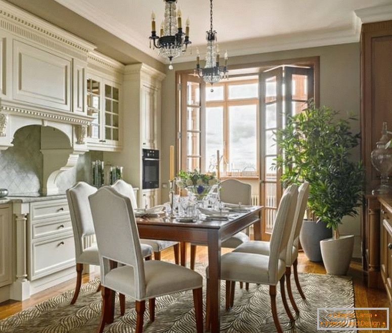 Bucătărie cu o sufragerie în stil clasic