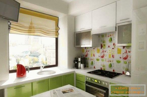Camere mici de camere - design al bucătăriei albe și verzi în apartament