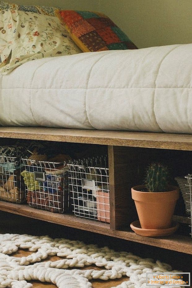 Depozitarea sub pat pentru a crește spațiul din dormitor