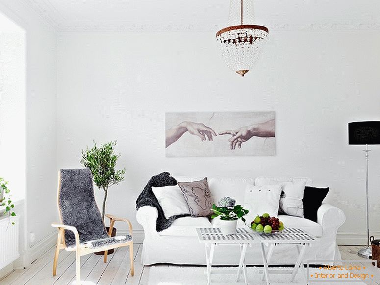 Interiorul unui apartament modern în Suedia