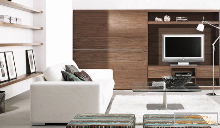 Sufrageria este decorată în conformitate cu stilul modern, care salută utilizarea materialelor de finisare de origine naturală.