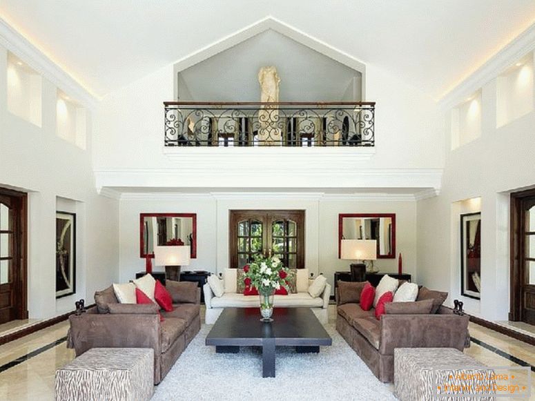 7-luxury-marbella-villa-sufragerie-with-balcon