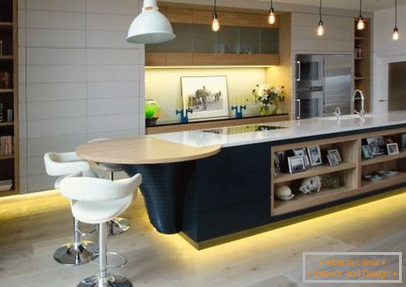 Stilul de înaltă tehnologie în interior - fotografie a bucătăriei din casă