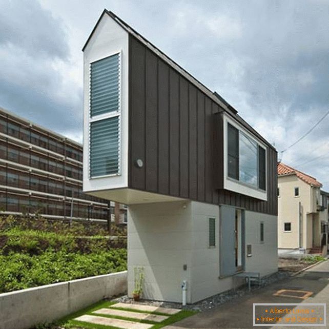 Casa unei forme ciudate de la Atelierul de Arhitecti Mizuishi
