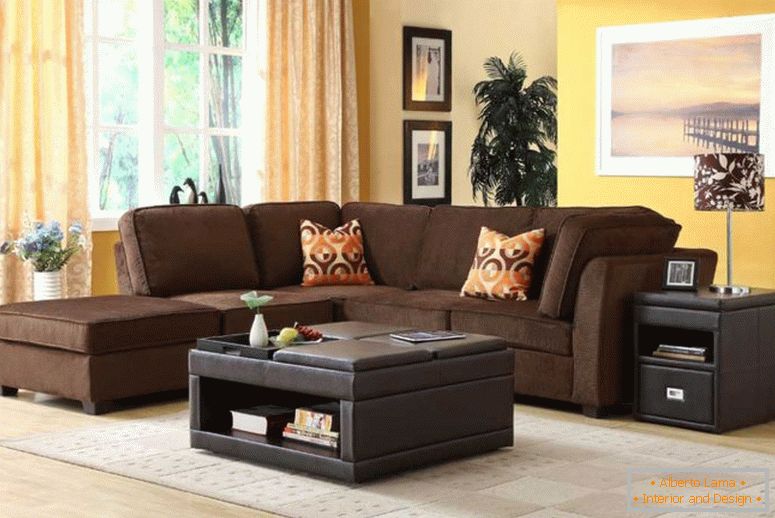 living-room-fascinant-imagine-de-brun-și-negru-living-room-decor-folosind-lumină-galben-living-perete-vopsea-inclusiv-instalație pentru-living-room-decor-si- L-forma-maro-închis-catifea-living-canapea