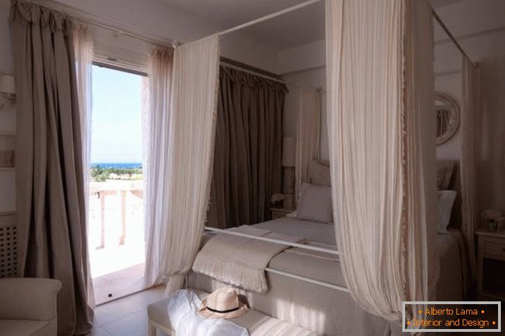 Design de dormitor în hotelul Borgo Egnazia