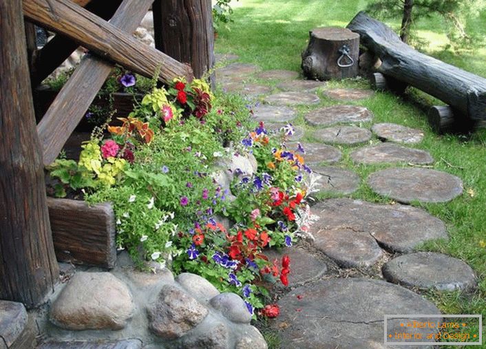 Design peisagistic al grădinii într-un stil de țară confortabil (52 fotografii)