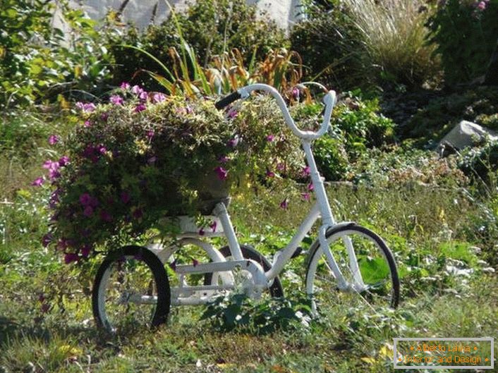 O bicicletă veche de biciclete