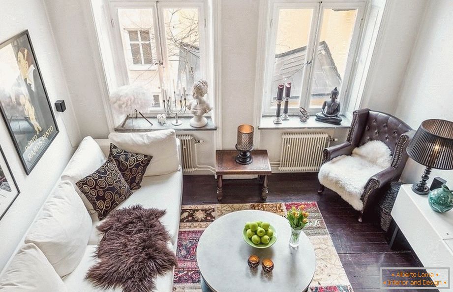Interiorul unui apartament cu o cameră în Suedia