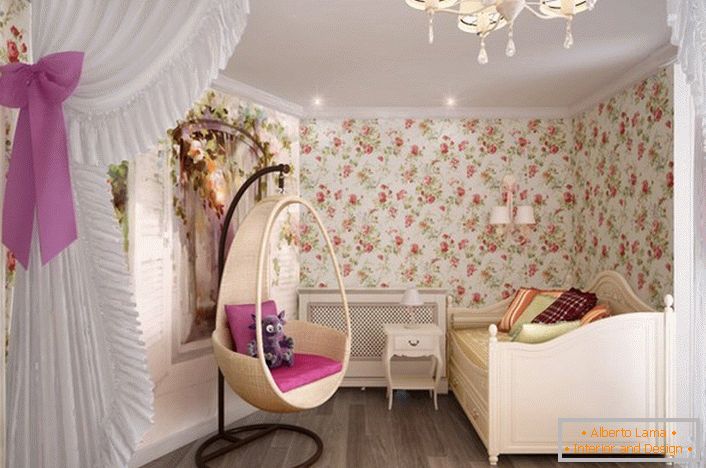 Un dormitor frumos pentru copii pentru o fată.