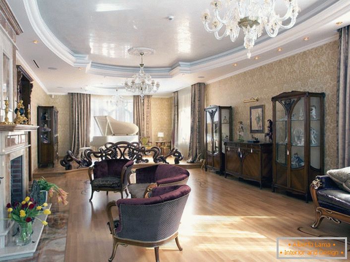 O soluție elegantă pentru organizarea interiorului livingului în stilul romantic.