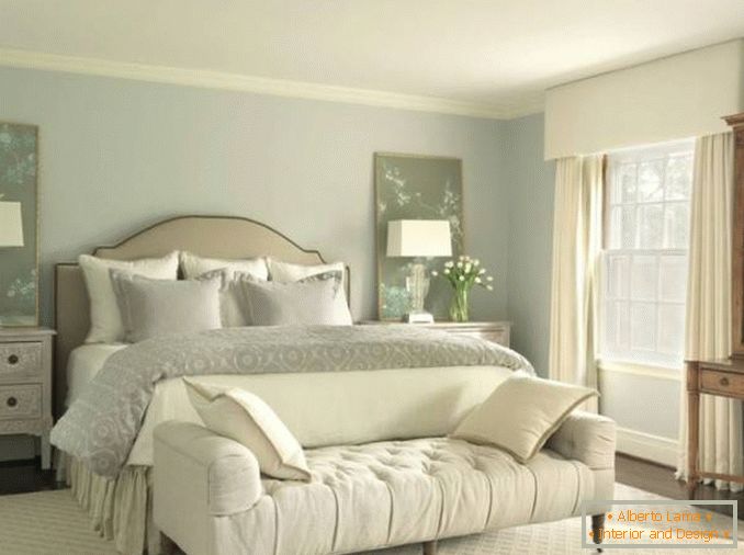 Design de dormitor în culori neutre