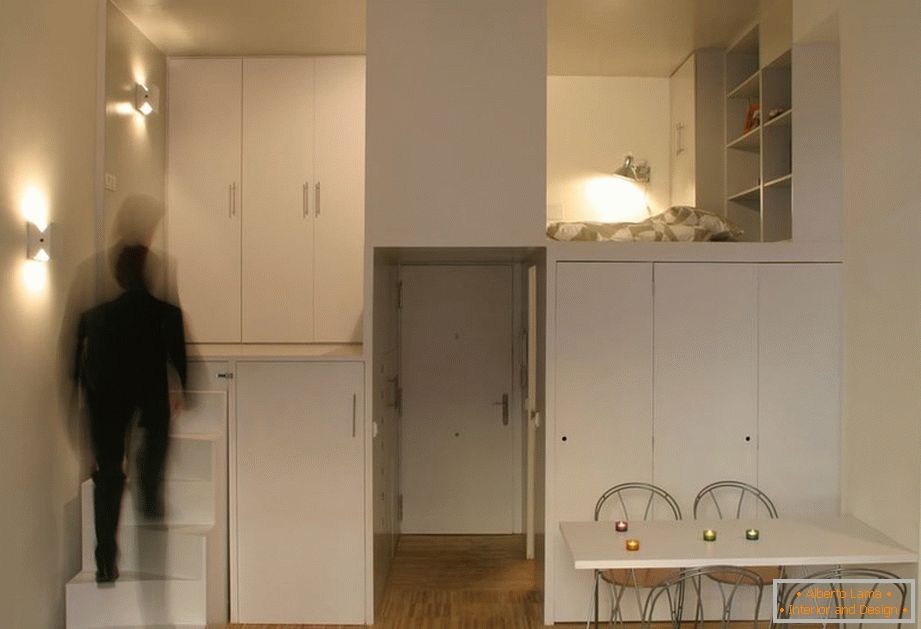 Zonarea verticala a unui apartament mic