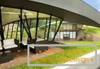 Arhitectura modernă: unitatea de casă și natură în Paraguay de la arhitecții Bauen