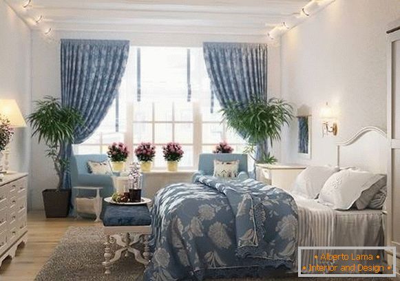 Dormitor romantic Provence - design foto în alb și albastru