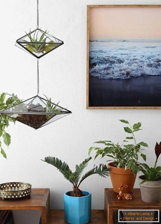 Pandantiv decorativ - vase de sticlă cu plante