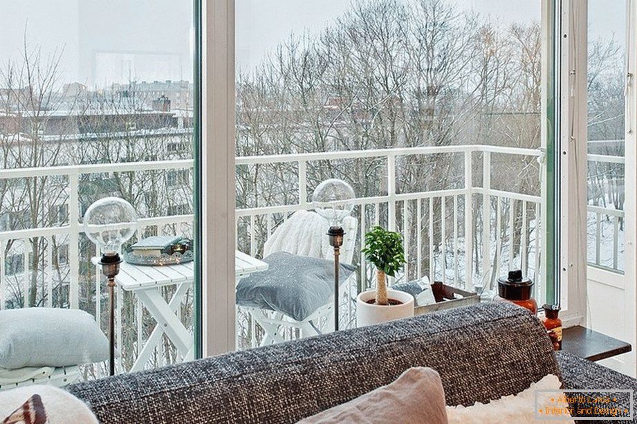 Apartament de 29 de metri pătrați, cu tavane înalte în Gothenburg