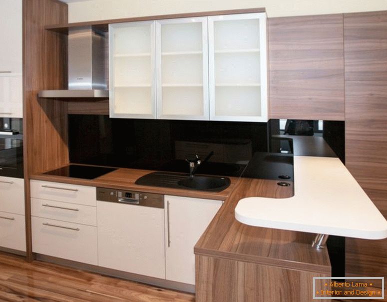 bucătărie mică-moderne-bucatarie-design-idei cu-lemn-bucatarie-dulapurile-si-bucatarie-chiuveta-si-robinet-and-măcelar-bloc-blatul de asemenea,-laminat-podea-bucătărie-mobilier-IDEI pentru-mici-bucatarie-design