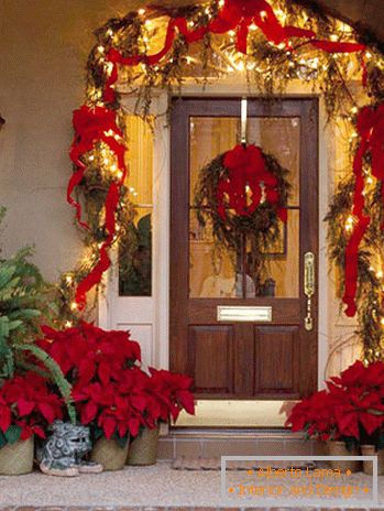 10 idei pentru decorarea pridvorului pentru Crăciun