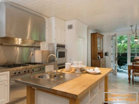 Design de bucătărie în casa lui Jennifer Lawrence