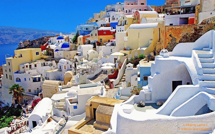 Arhitectura colorata a Greciei