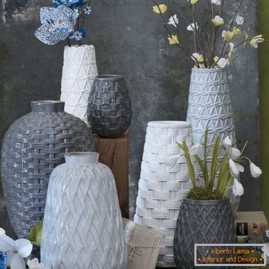 Vaze din ceramica texturate