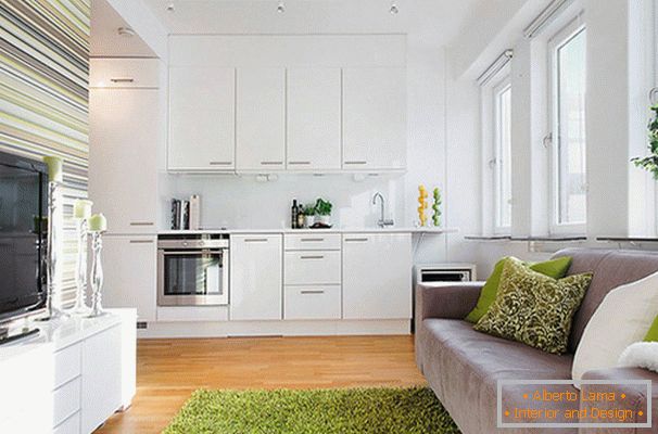 Camera de zi cu bucătărie în culoare albă