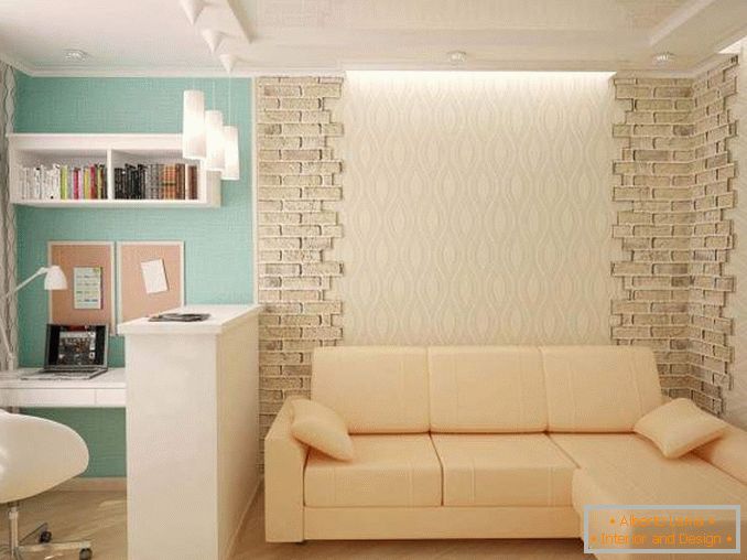 Design de apartament cu 1 camera Hrușciov - fotografie cu o canapea colț