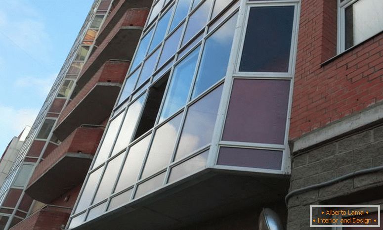 Proiectarea balcoanelor exterioare și interioare: fotografii
