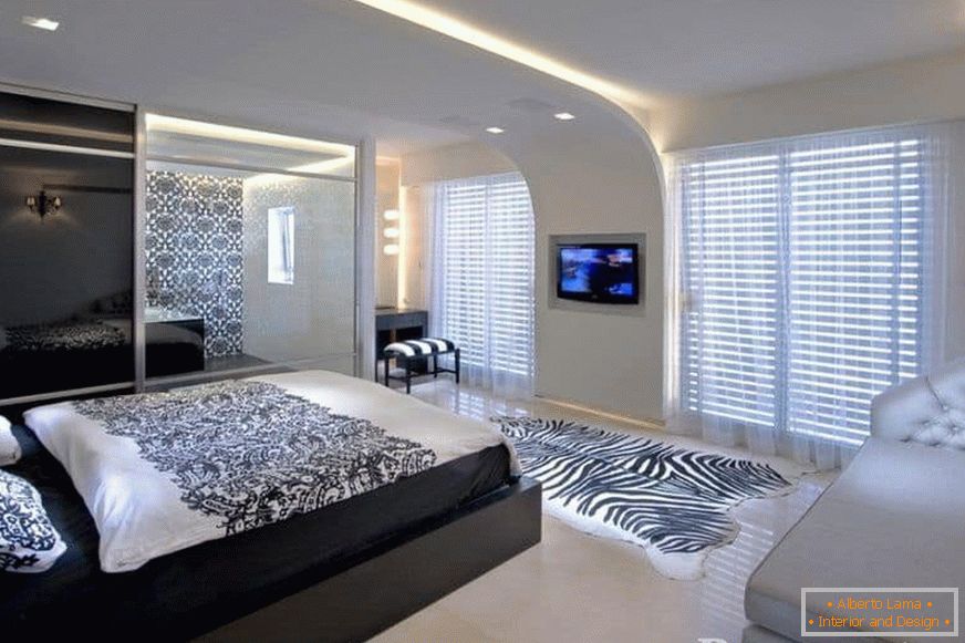 Lumina de fundal cu LED-uri în dormitor-cameră de zi într-o singură cameră