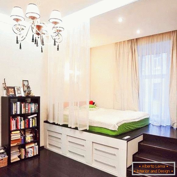 Design interior al unui apartament mic cu un dormitor separat