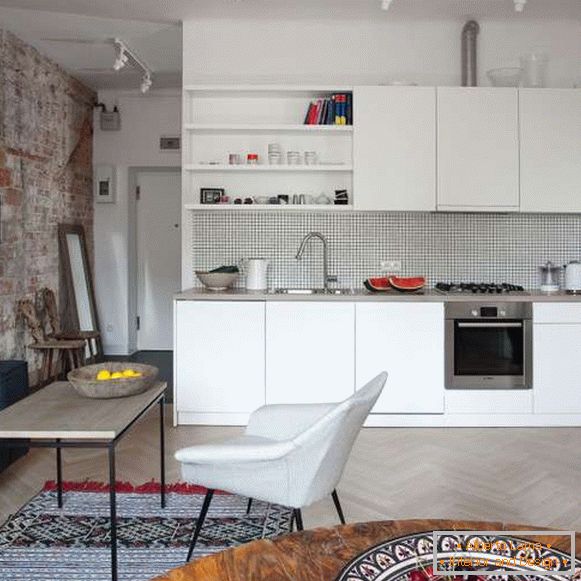 Designul elegant al unui apartament cu o cameră - bucătărie combinată