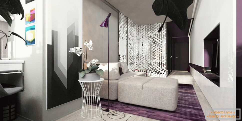 Purple accente în designul unui apartament mic