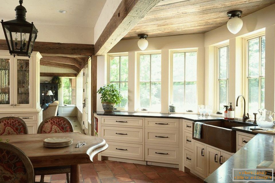 Proiectare bucătărie situată într-o fereastră spațioasă