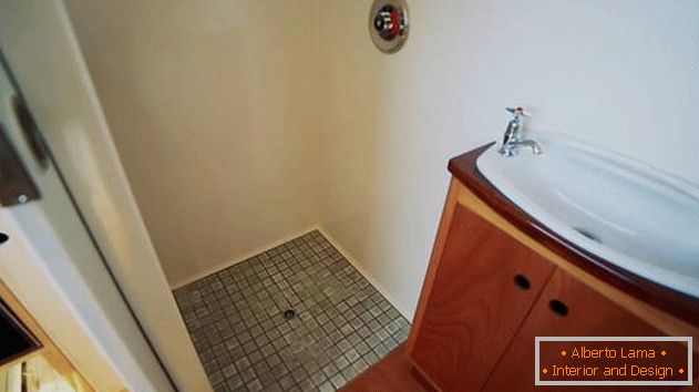 Proiectarea unei case private mici: sală de duș