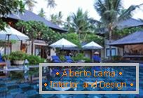 Exclusiv vile Jasri Beach în junglele luxuriante din estul Bali