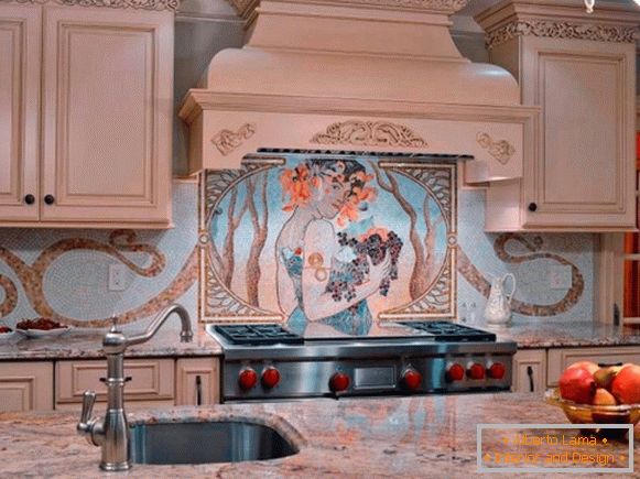 Bucătărie șorț sub forma unui mozaic frumos