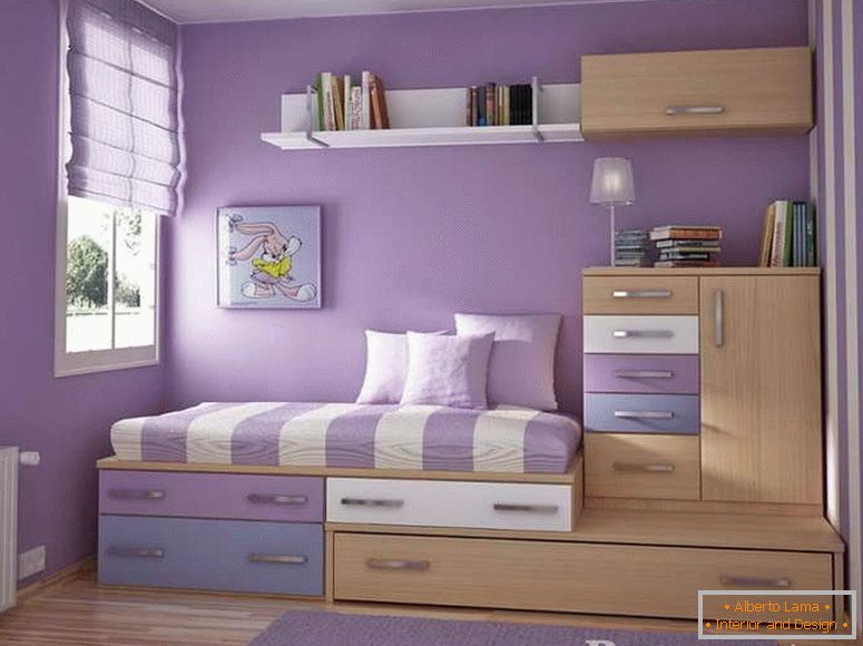 Purple tonuri în camera copiilor