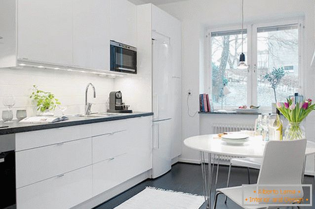 Bucătărie a unui apartament mic din Goteborg