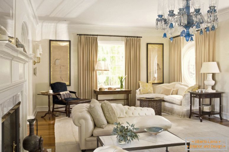 uimitor-design-lux-living-room-design-idei interioare-decorare-echipate elegant, alb-tesatura-tapiterie-back-Recamier-canapea-aproape-modern-cămin-și-frumos-crema-tesatura-glisante perdele-the-ferestre
