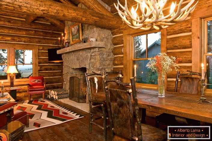 Un design elegant al unui cabană de vânătoare în stil rustic creează o atmosferă de confort la domiciliu.