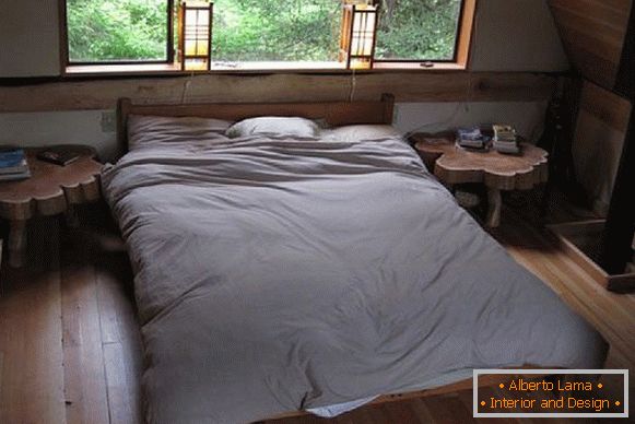 Dormitor de o cabană mică forestieră din Japonia