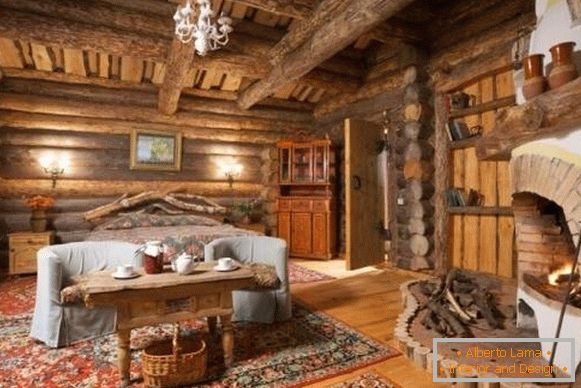 Interiorul unei case din lemn din bușteni interior - fotografii în stil rusesc